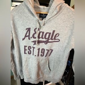 American Eagle sweatshirt